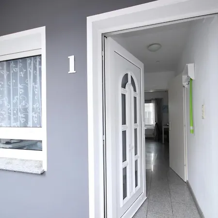 Mary Read 1 Διαμέρισμα *